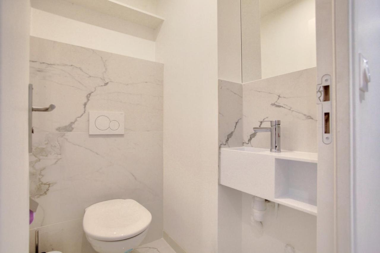 1 Bedroom Louvre Saint Honore Free Netflix Париж Екстериор снимка